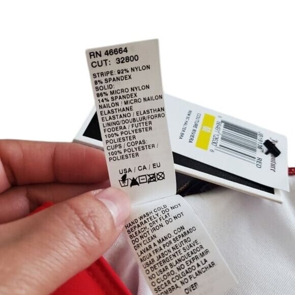 Juicy Couture womens swim bikini top Riviera Rem SC Halter Striped Red Sz Medium - Picture 8 of 8